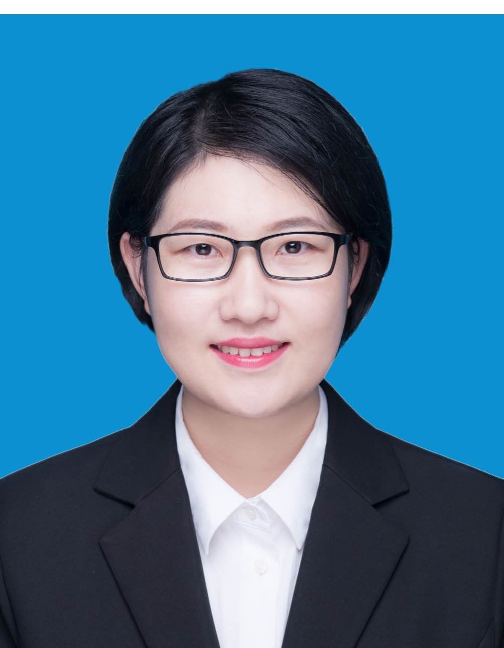 李晶